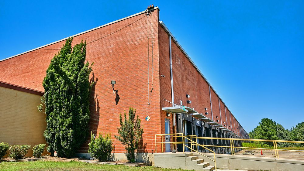 Phenix Center II: 903 Fontaine Rd, Phenix City, AL 36869